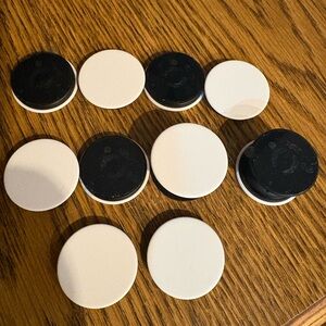 Lot of 10 Black & White Magnetic Phone Grips Popsockets